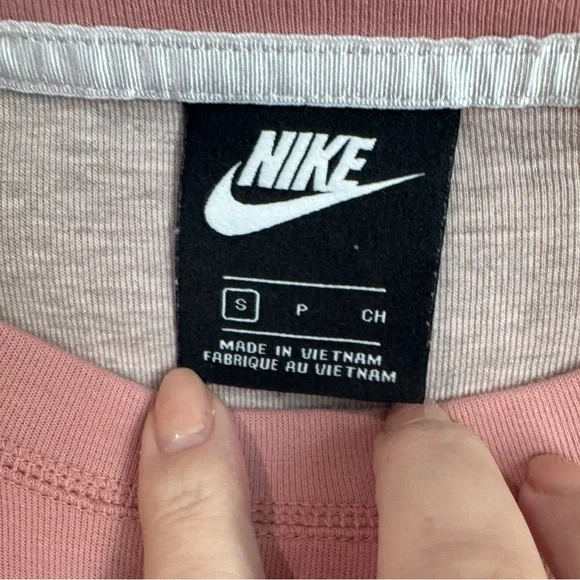 Nike Light Pink Tech Fleece Crewneck Pullover Sweatshirt S - Picture 4 of 6